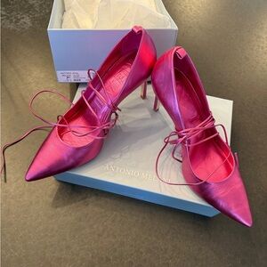 Antonio Melani Lillian size 10 metallic hot pink wrap up heels